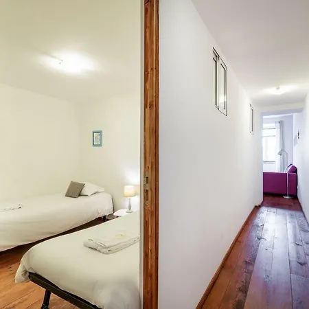Belem 34 Nest